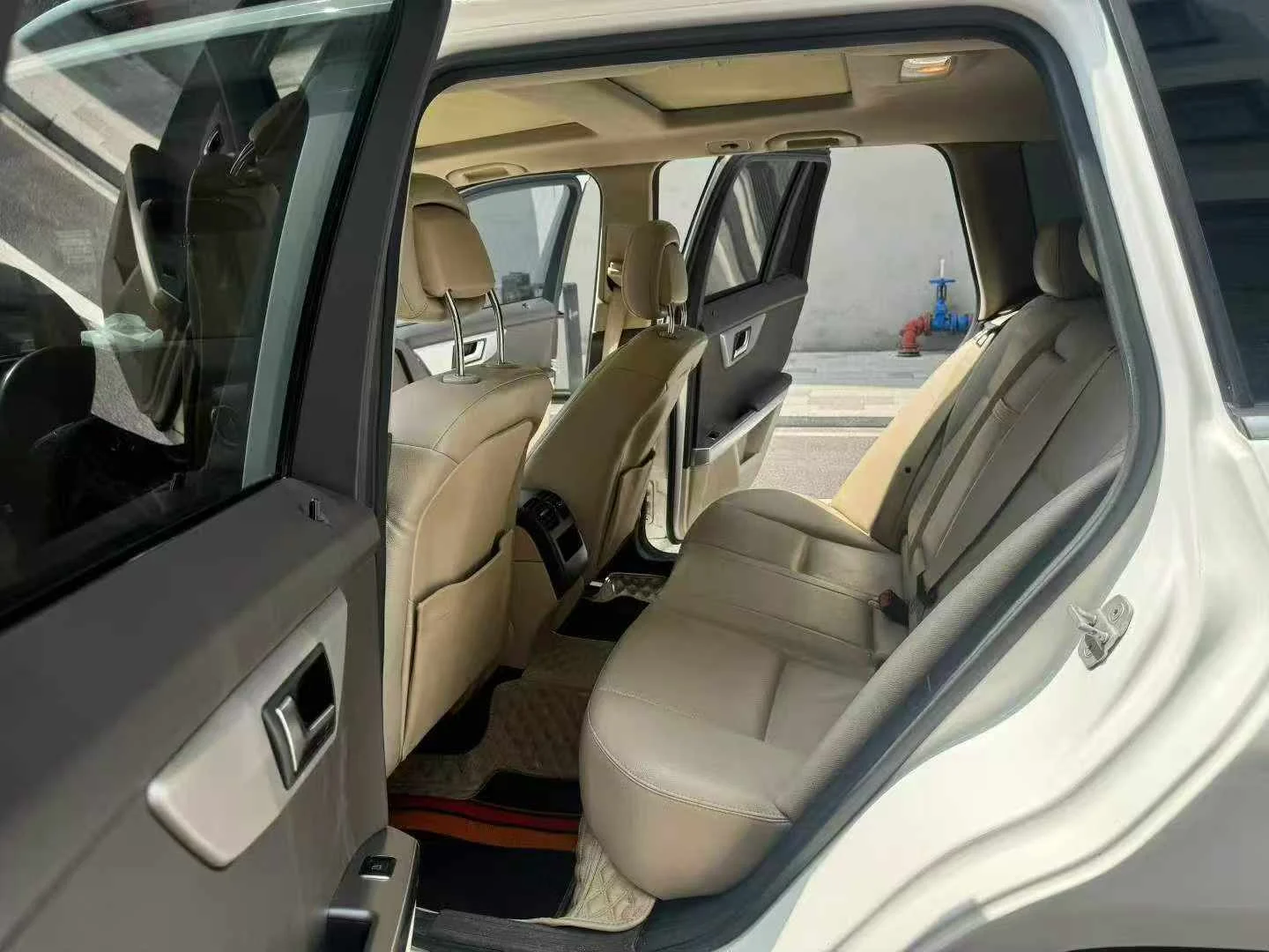 奔驰 GLK 300 — 图片 8