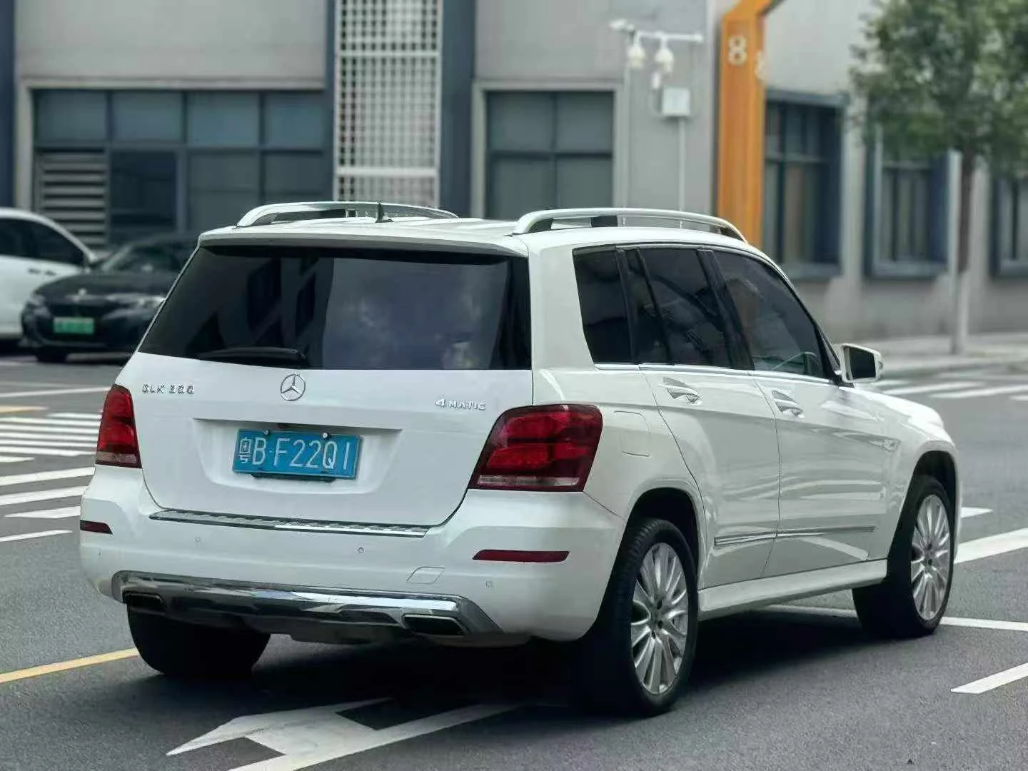 奔驰 GLK 300 — 图片 4