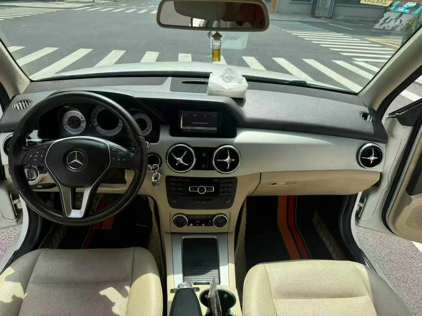奔驰 GLK 300 — 图片 9