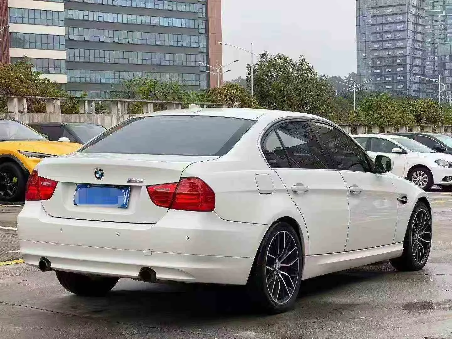宝马 335i — 图片 4