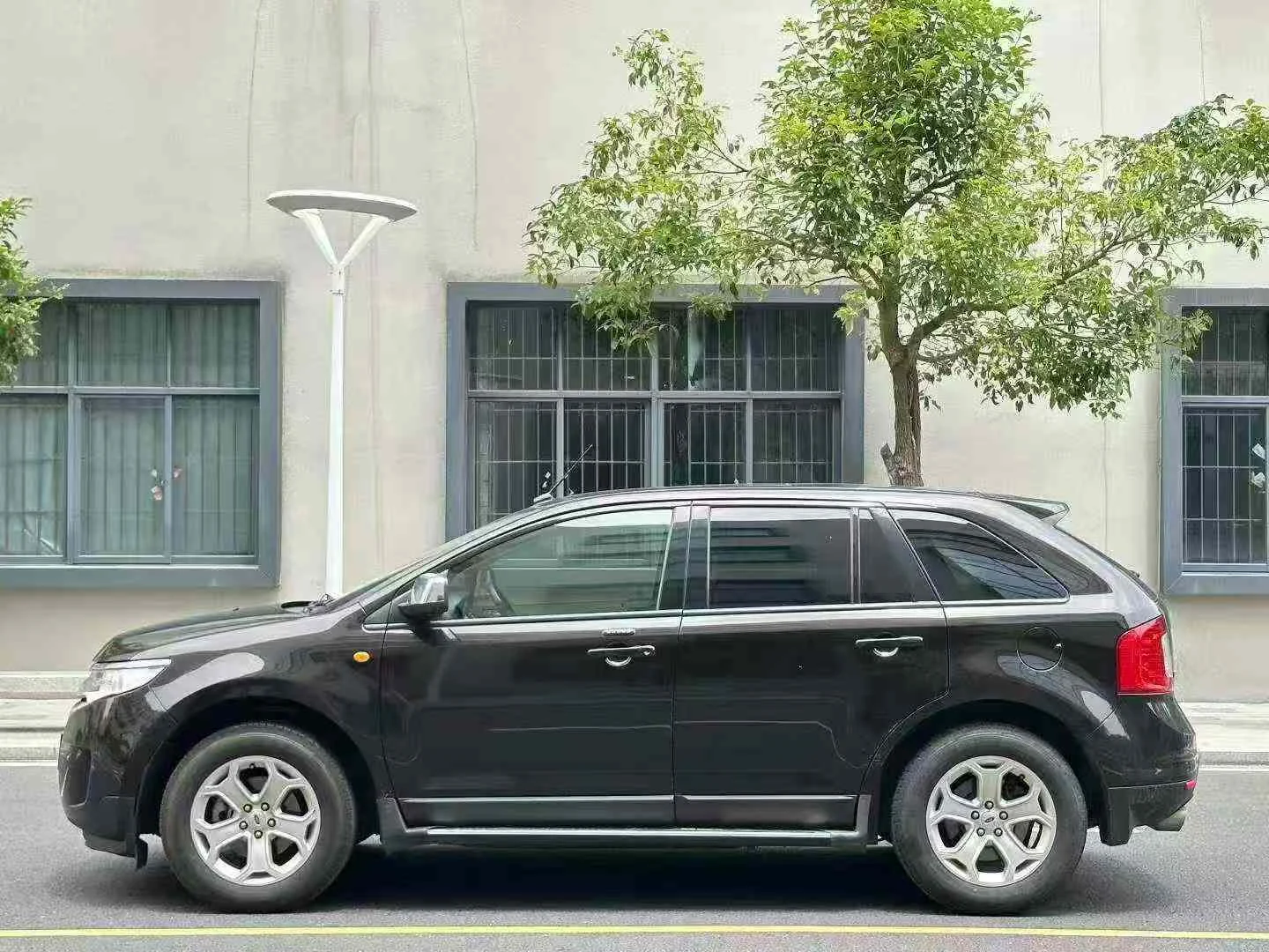 Ford Edge — Image 2