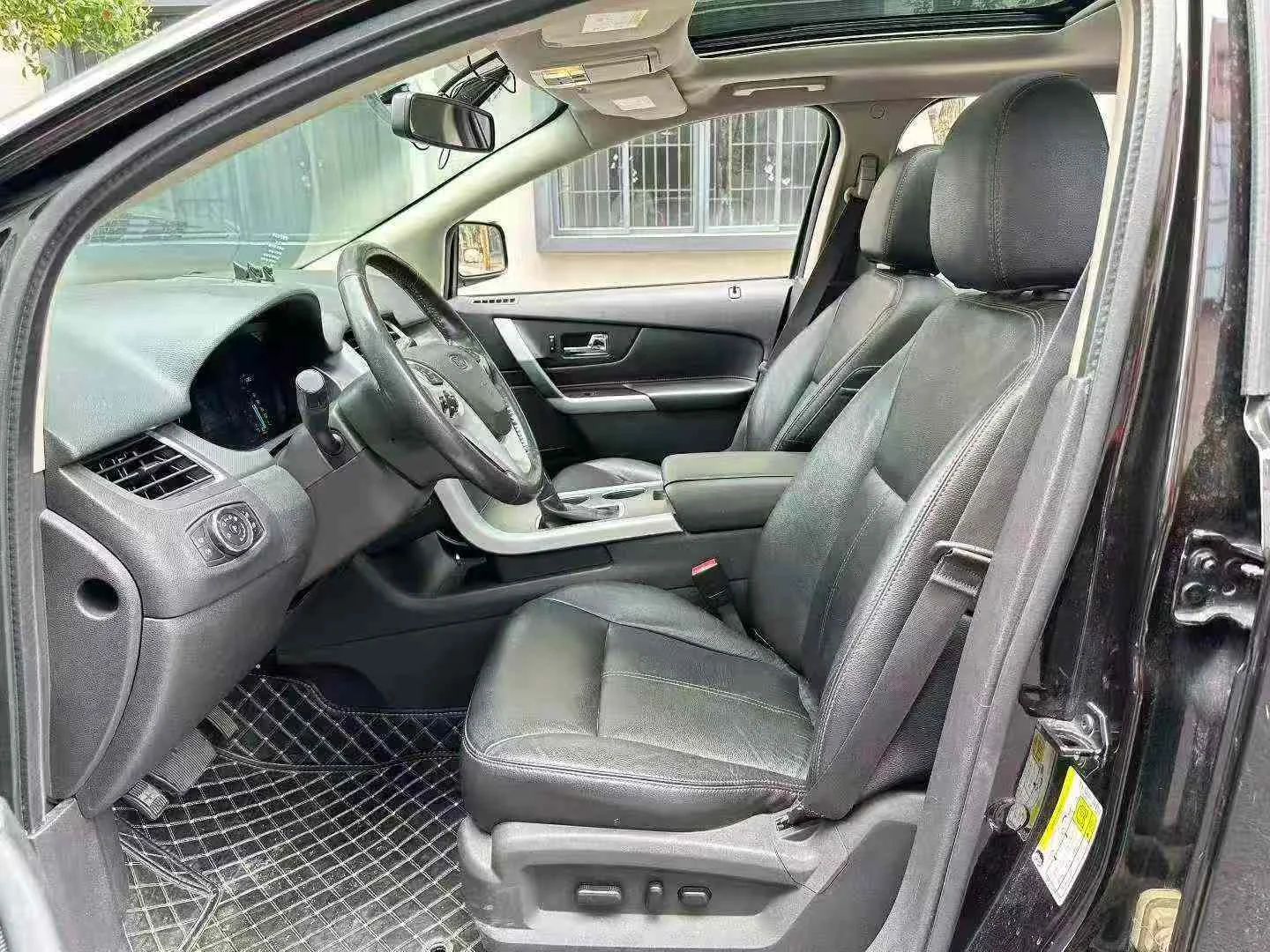 Ford Edge — Image 4