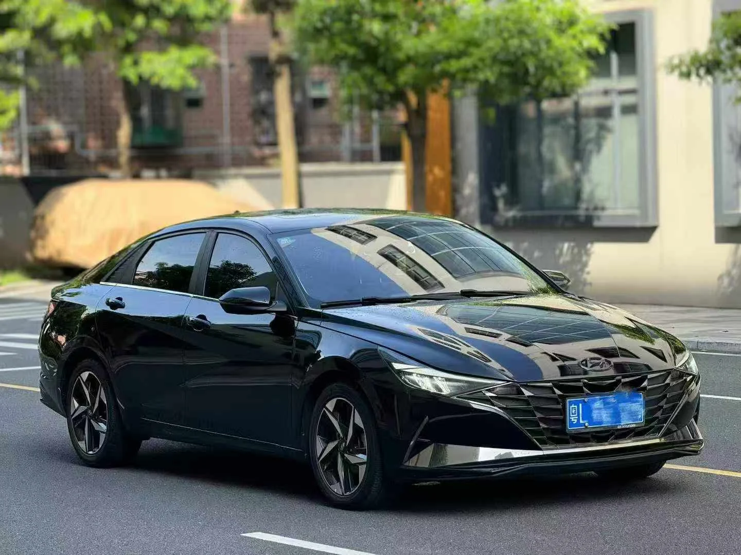 Hyundai Elantra — Imagen 3