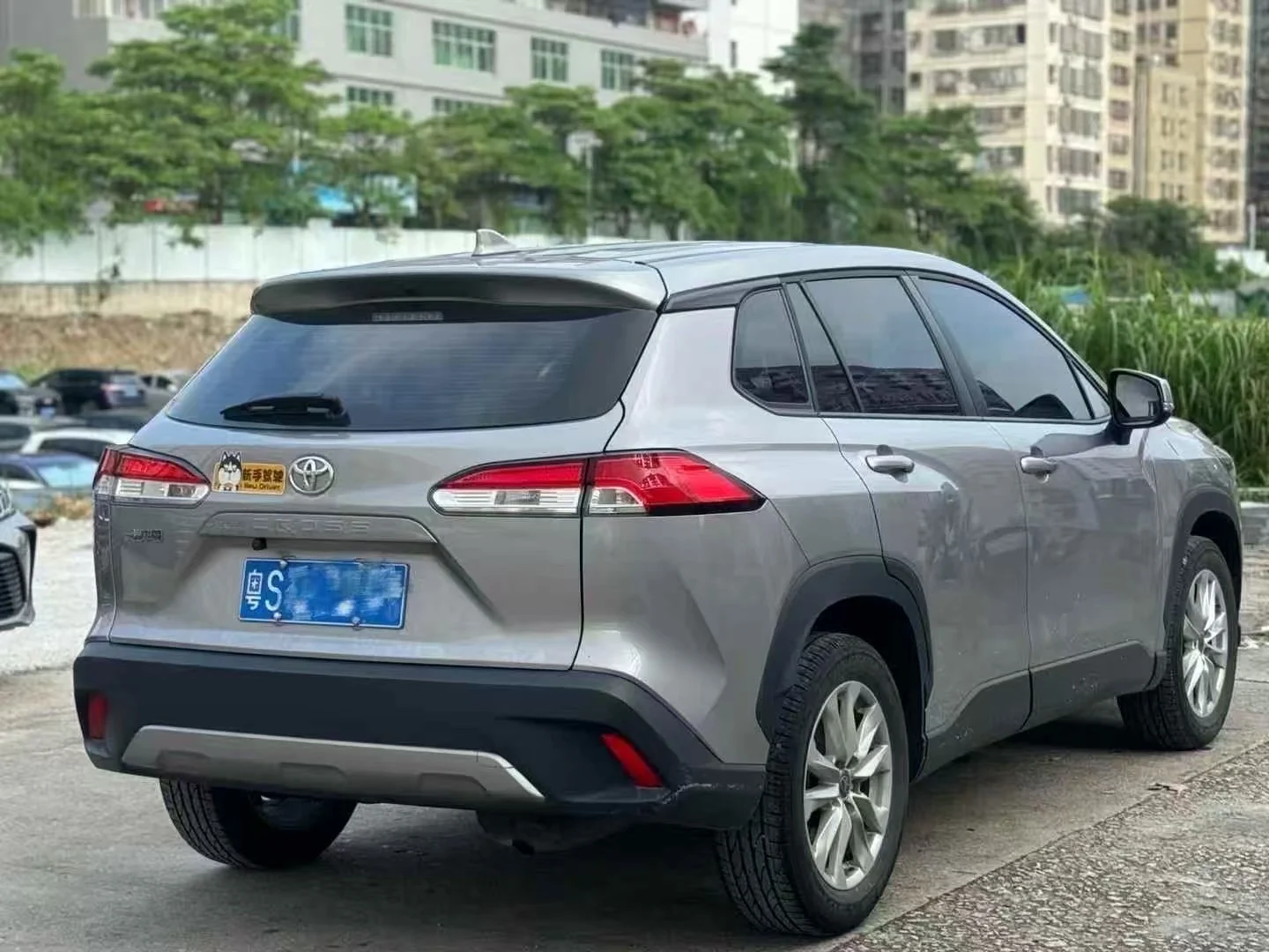 丰田 卡罗拉锐放 — 图片 4